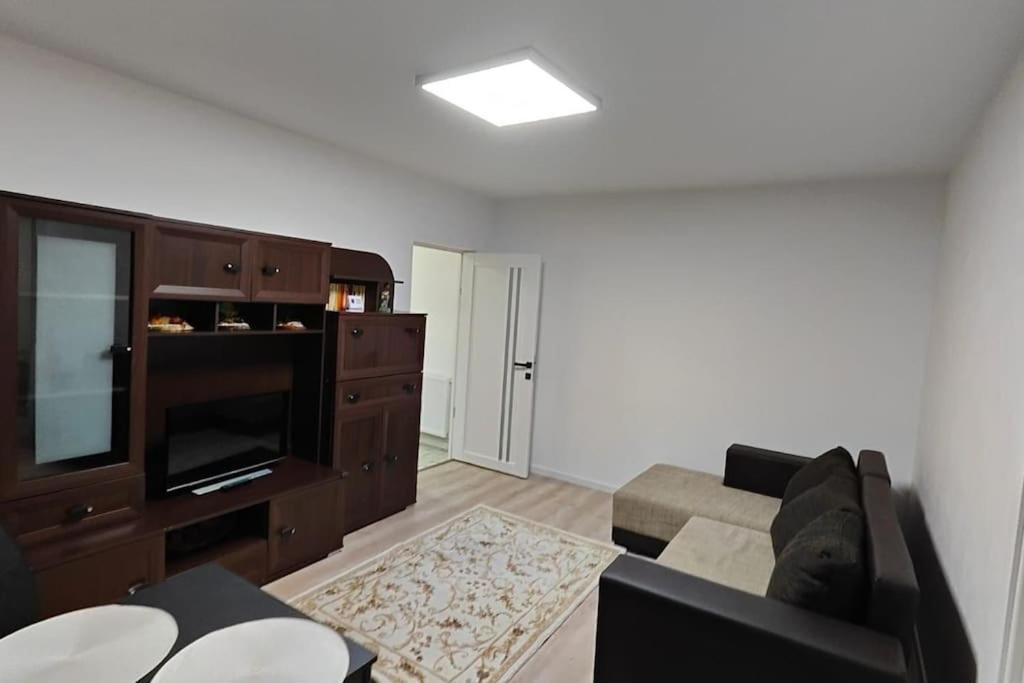 Apartament In Buzău Exterior photo